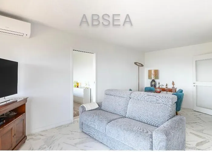 Absea Belles Terres 1' アパート