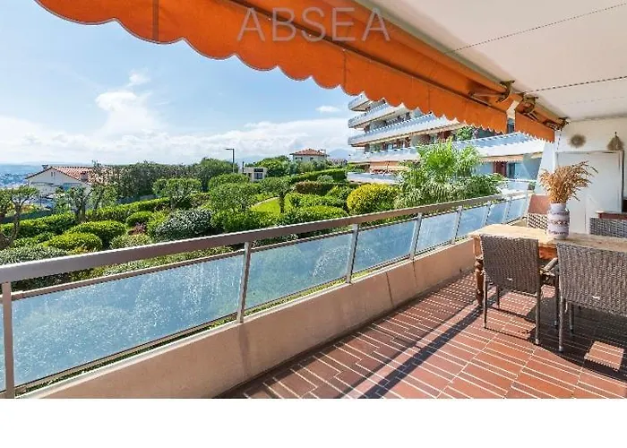 Absea Belles Terres 1' アパート *